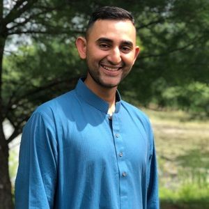 Meet your Posher, Syed